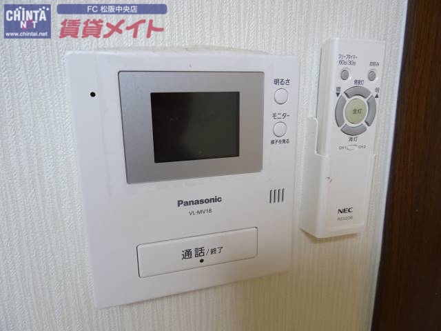 セキュリティ　同型参考写真