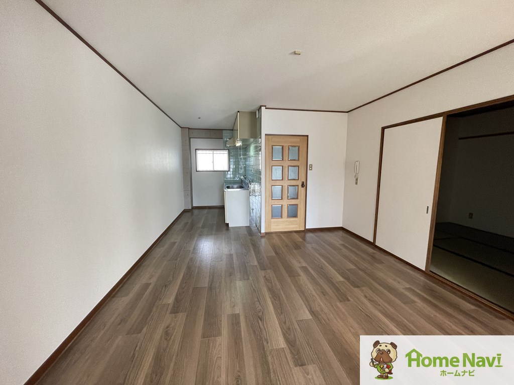 居室・リビング　南向きで日当たり良好です。