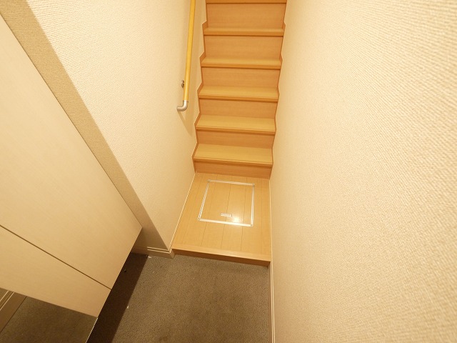 玄関　落ち着いた玄関です