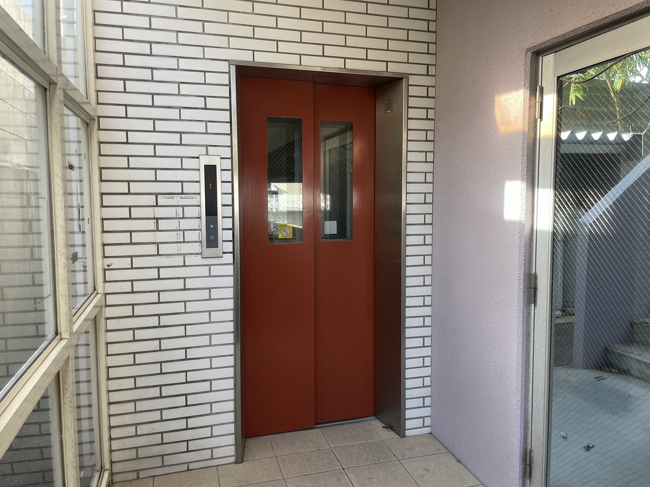 エントランス