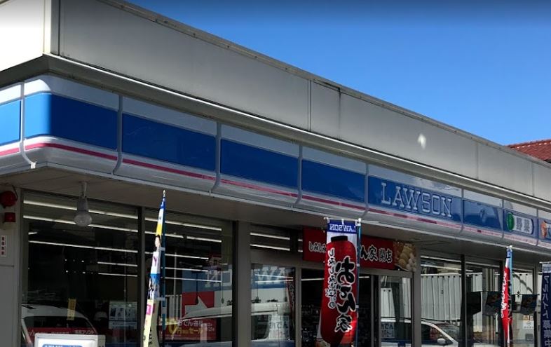 コンビニ　ローソン 横浜別所四丁目店（コンビニ）まで477m