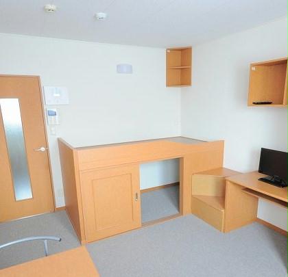 その他設備　造付けベッド