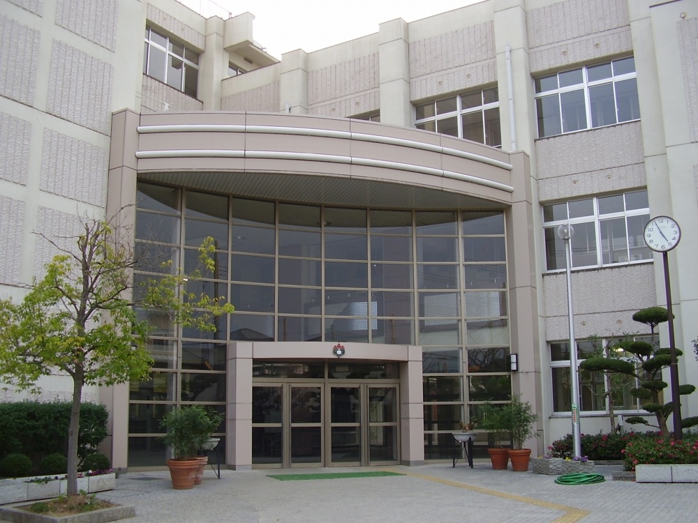 中学校　大阪市立田辺中学校（中学校）まで405m