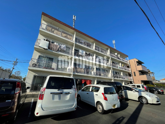 建物外観　南向き。