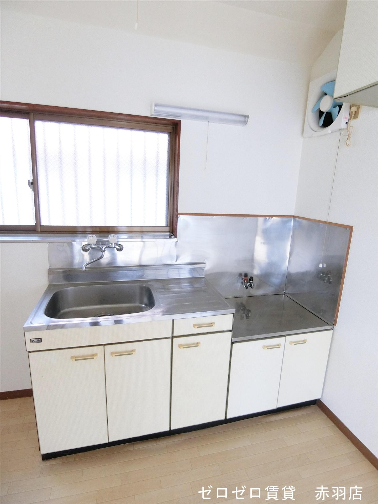 キッチン　※別室参考写真