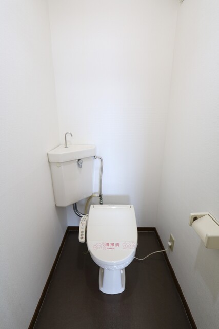 トイレ　☆衛生的な温水洗浄便座☆