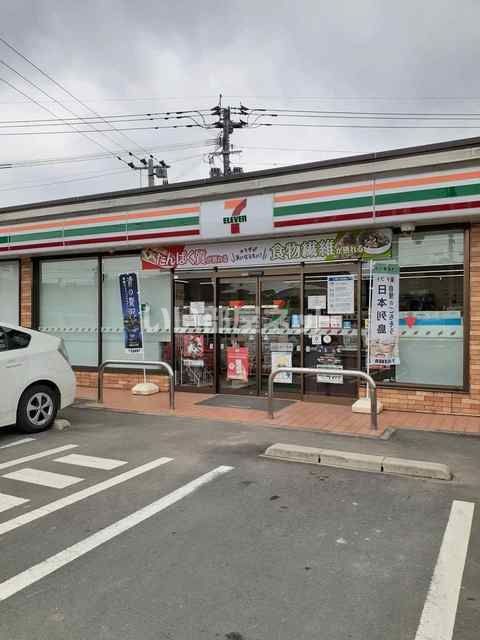 コンビニ　セブンイレブン人吉下林店（コンビニ）まで406m