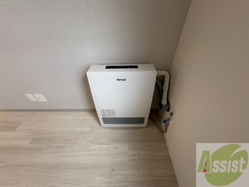 その他　暖房です。冬場の寒い日でも安心ですね～