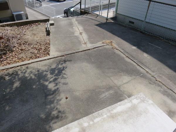 バルコニー　バルコニー