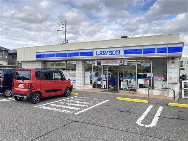 コンビニ　ローソン 新潟山二ツ一丁目店（コンビニ）まで616m