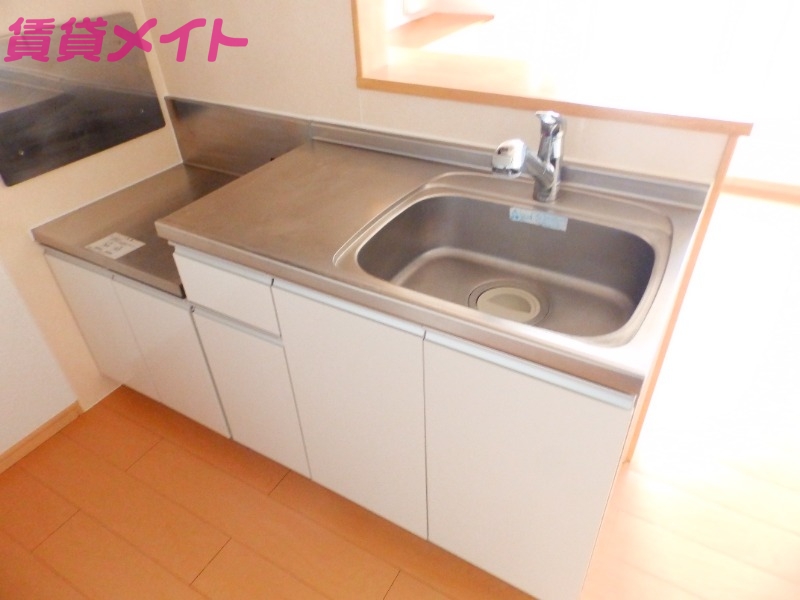 キッチン　同型参考写真