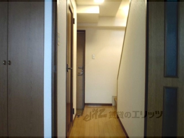 その他部屋・スペース　廊下