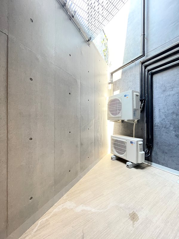 バルコニー　ドライエリア