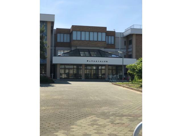 小学校　郡山市立喜久田小学校（小学校）まで599m