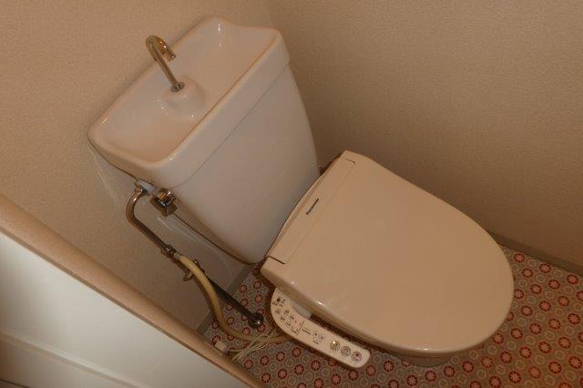 トイレ　ウォシュレット
