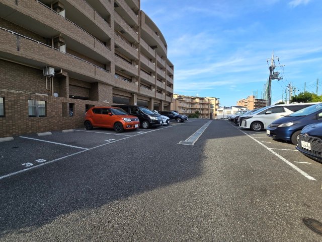 駐車場　詳細は、RISUMO江坂本店までお問合せください♪