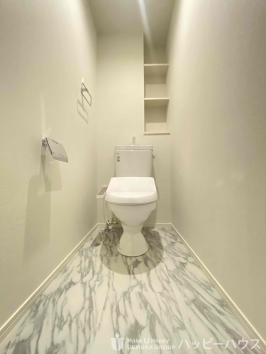 トイレ　別物件の参考写真です。色等は異なります。