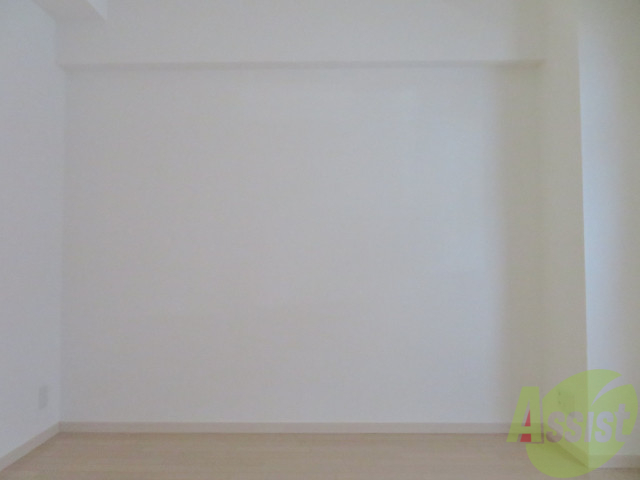 その他部屋・スペース　清潔感のあるお部屋です。レイアウトが楽しみですね。