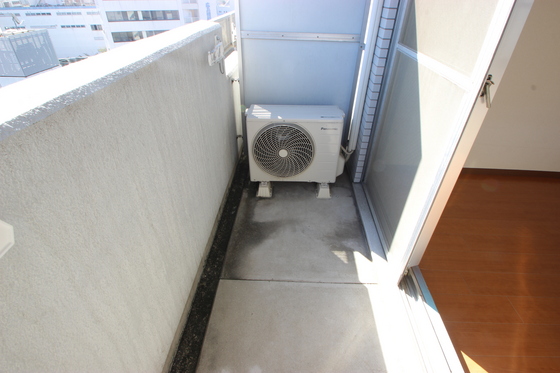 バルコニー　※別号室の写真です