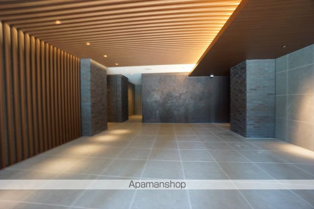 ロビー　ロビー