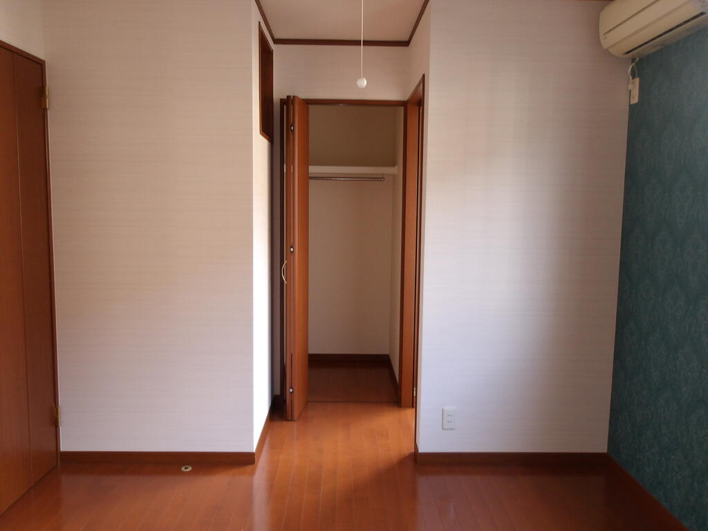 オリーブヴィラ 2号館の内装写真