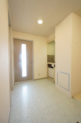 その他　※同物件・反転タイプの写真です。