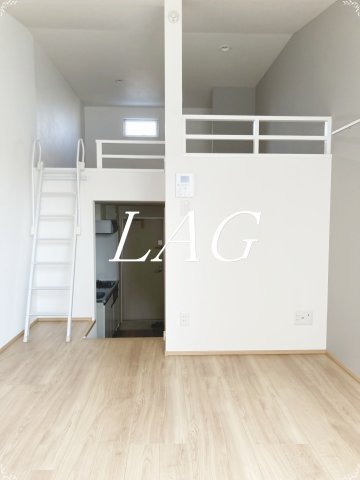 居室・リビング　洋室のお部屋です。（同仕様です。）