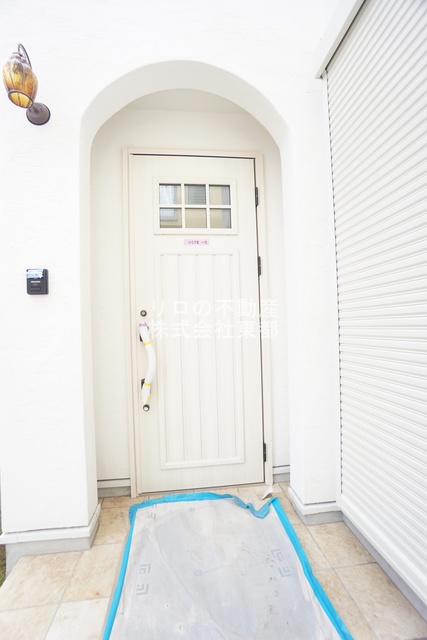 玄関　すっきりシンプルな玄関スペースです！