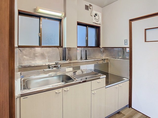 キッチン　2025年10月撮影※現況を優先します。