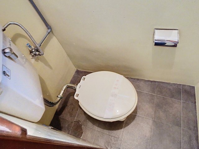 トイレ　2025年10月撮影※現況を優先します。