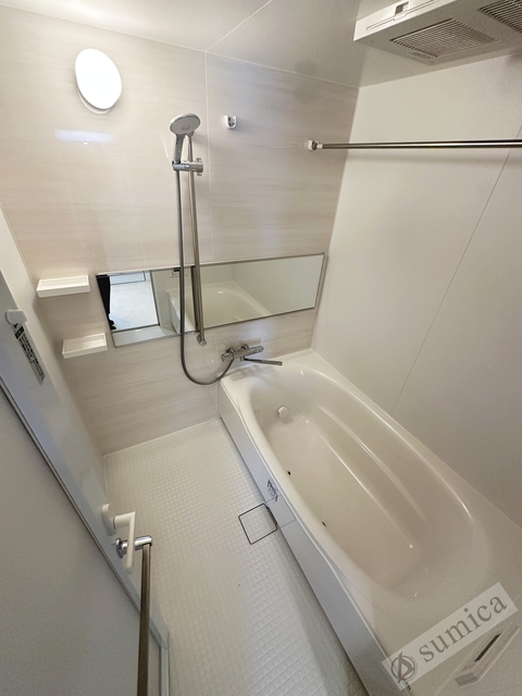 バス・シャワールーム　大きいバスルームでお寛ぎください♪♪