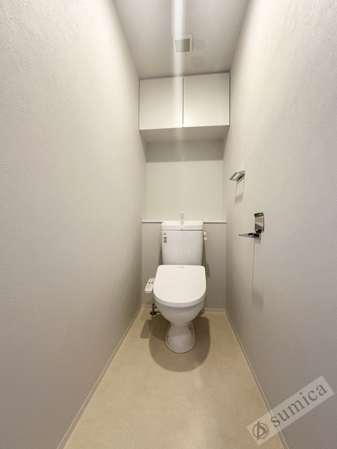 トイレ　温水洗浄暖房便座