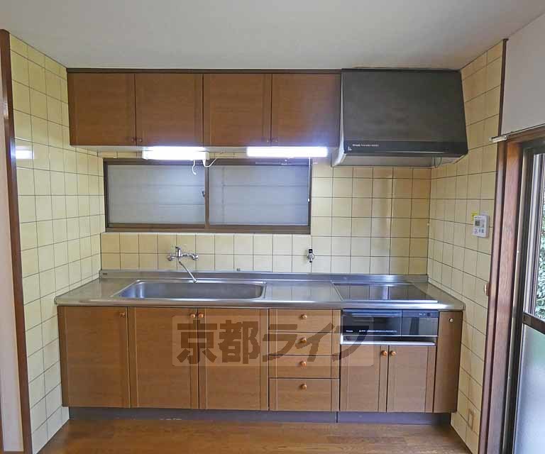 キッチン　キッチンです。