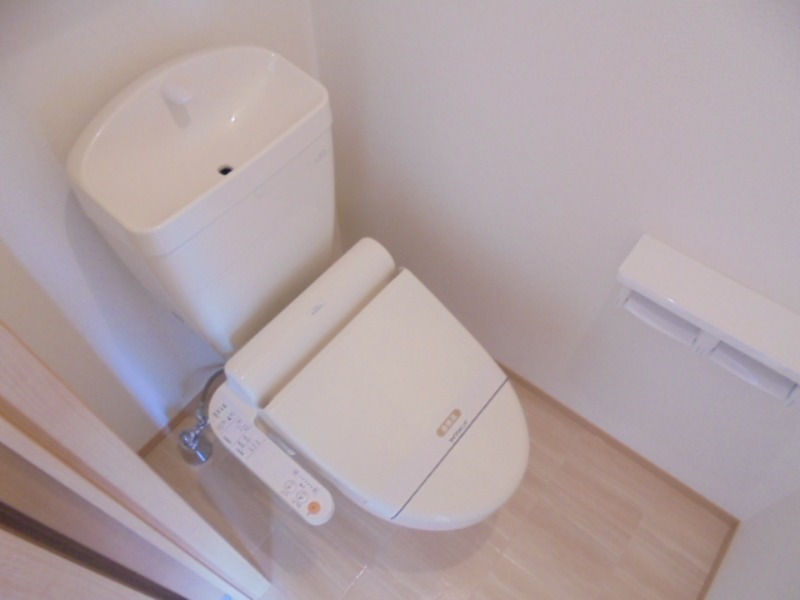 トイレ　図面と現状に相違がある場合には現状を優先