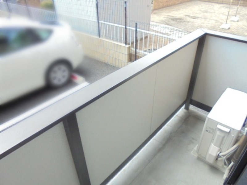 バルコニー　図面と現状に相違がある場合には現状を優先