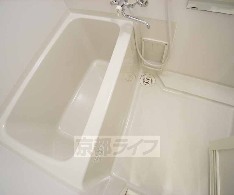 バス・シャワールーム　セパレートのバスルーム