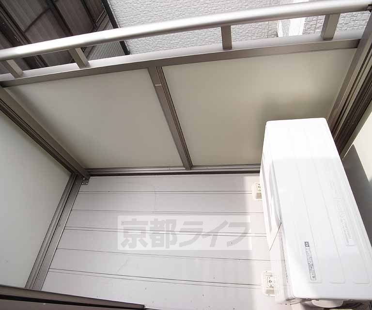 バルコニー　奥行きのあるバルコニーです。