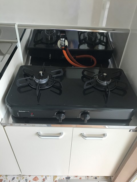 キッチン　コンロ付の為、初期費用を抑えることが出来ます