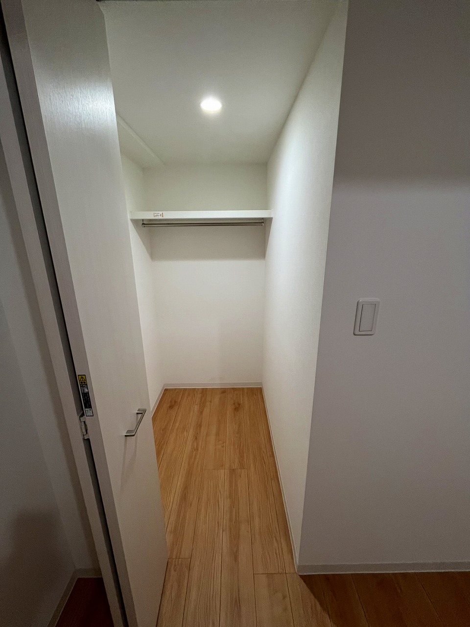 収納　広々ウォークインクローゼット♪