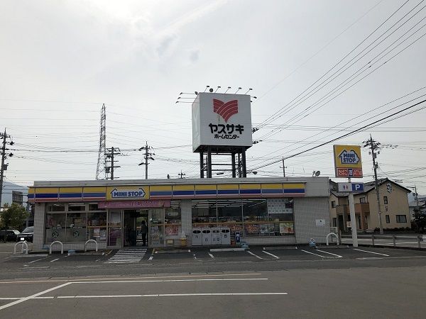 コンビニ　MINI STOP（コンビニ）まで600m