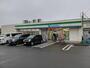 コンビニ　ファミリーマート（コンビニ）まで2332m