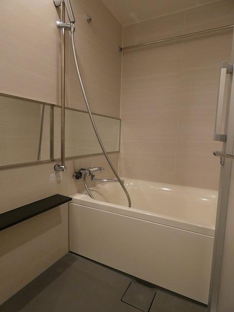 バス・シャワールーム　バス※別部屋参考写真