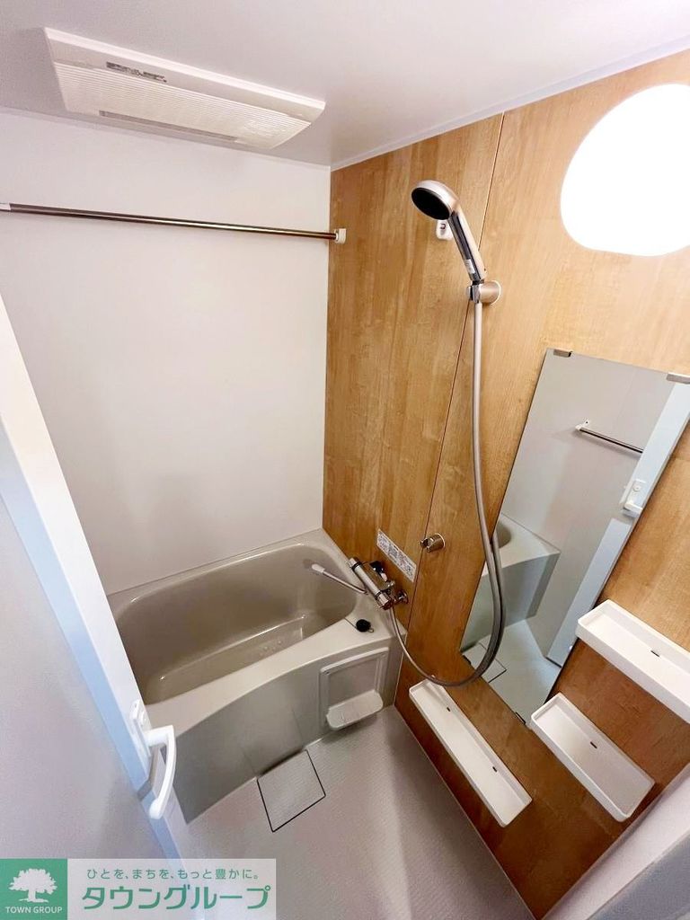 バス・シャワールーム　バス