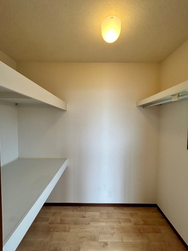 収納　図面と現状に相違がある場合には現状を優先