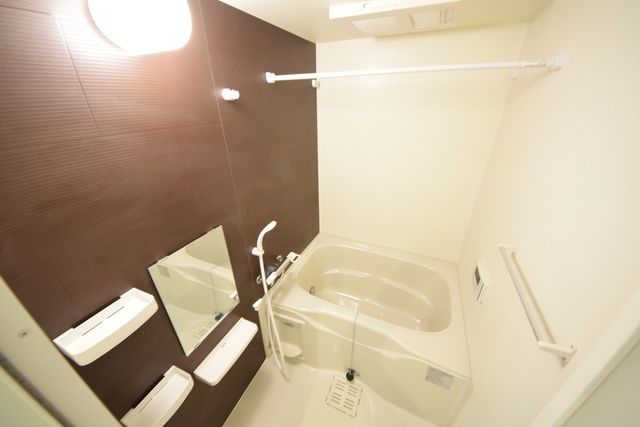 バス・シャワールーム　★追い焚きバス★