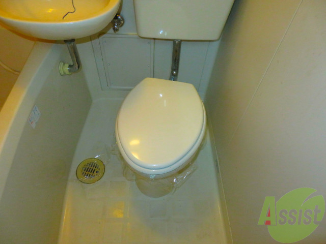 トイレ　こちらはトイレです。清潔感があり、安心して使用できます。