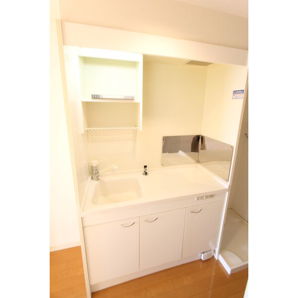 キッチン　※同タイプの写真です。