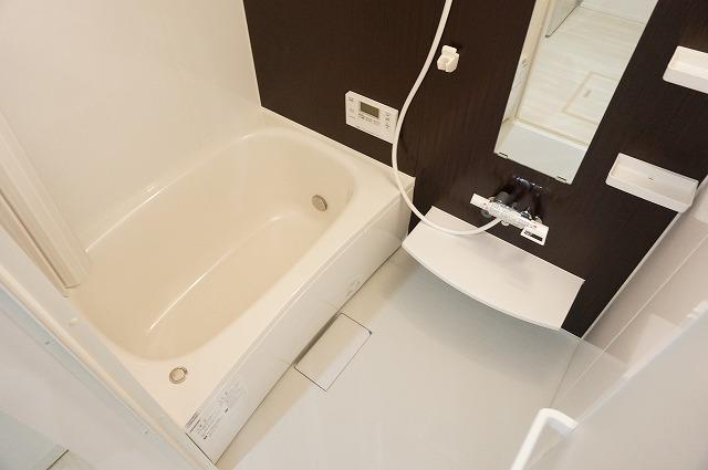バス・シャワールーム　浴室