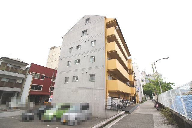 建物外観　外はこのようになっています