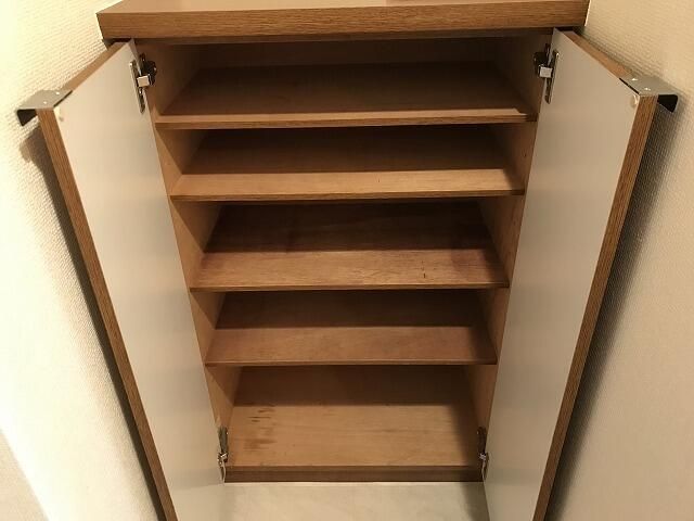 玄関　シューズボックス